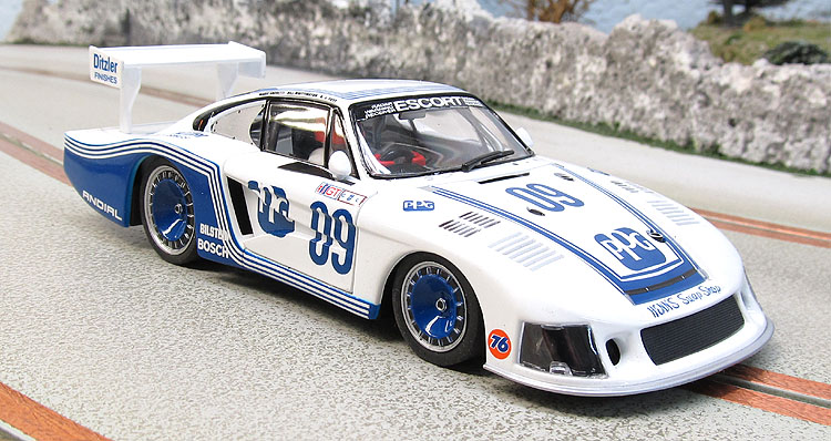 Sideways PORSCHE 935/78 MOBY DICK in 1:32 auch für Carrera Evolution      SW3234 